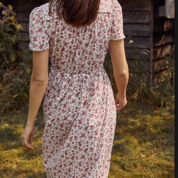 Christy Dawn - Dawn Dress Rhubarb Spray - Picture 5 of 8